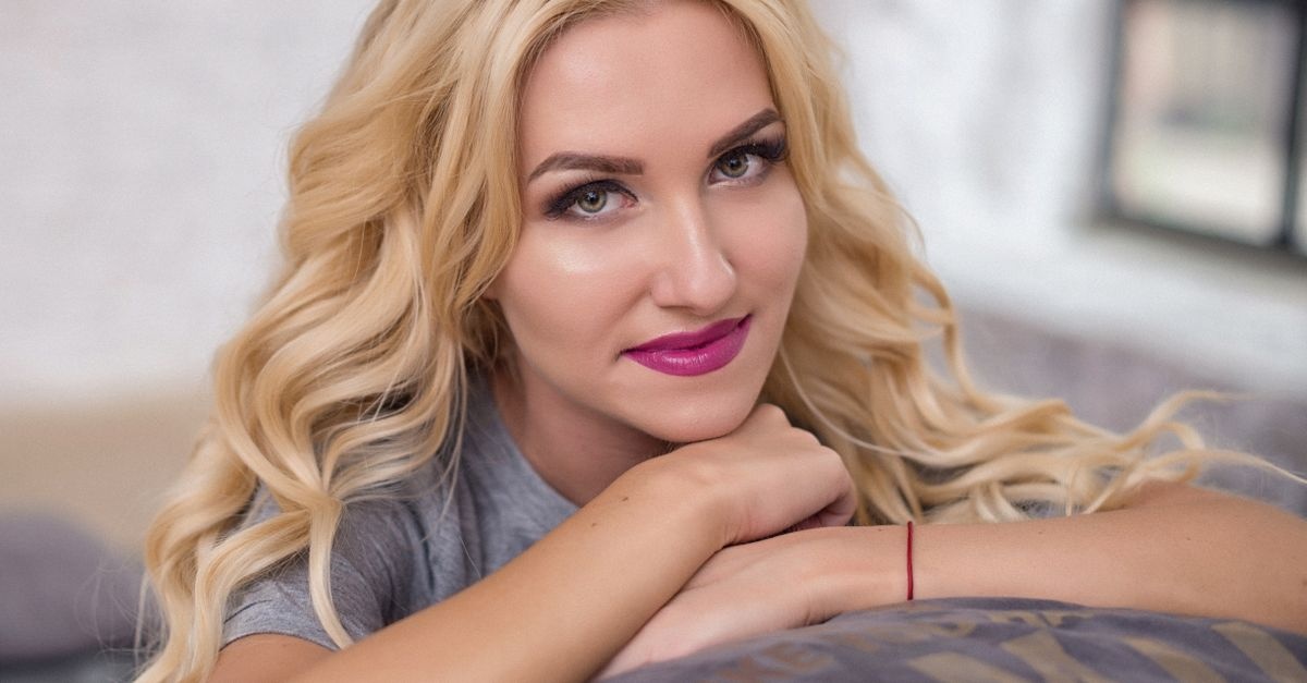 Perfekte Augenbrauen für Blondinen: So findest du den idealen Farbton