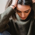 Wenn Therapie müde macht: Warum du dich nach Sitzungen emotional ausgelaugt fühlst – und was wirklich hilft