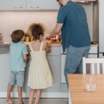 Weniger Routinen, mehr Leichtigkeit: So gelingt ein entspannter Familienalltag