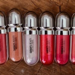 Glänzende Lippen, null Kleben: So findest du den perfekten Lipgloss mit Wohlfühl-Finish